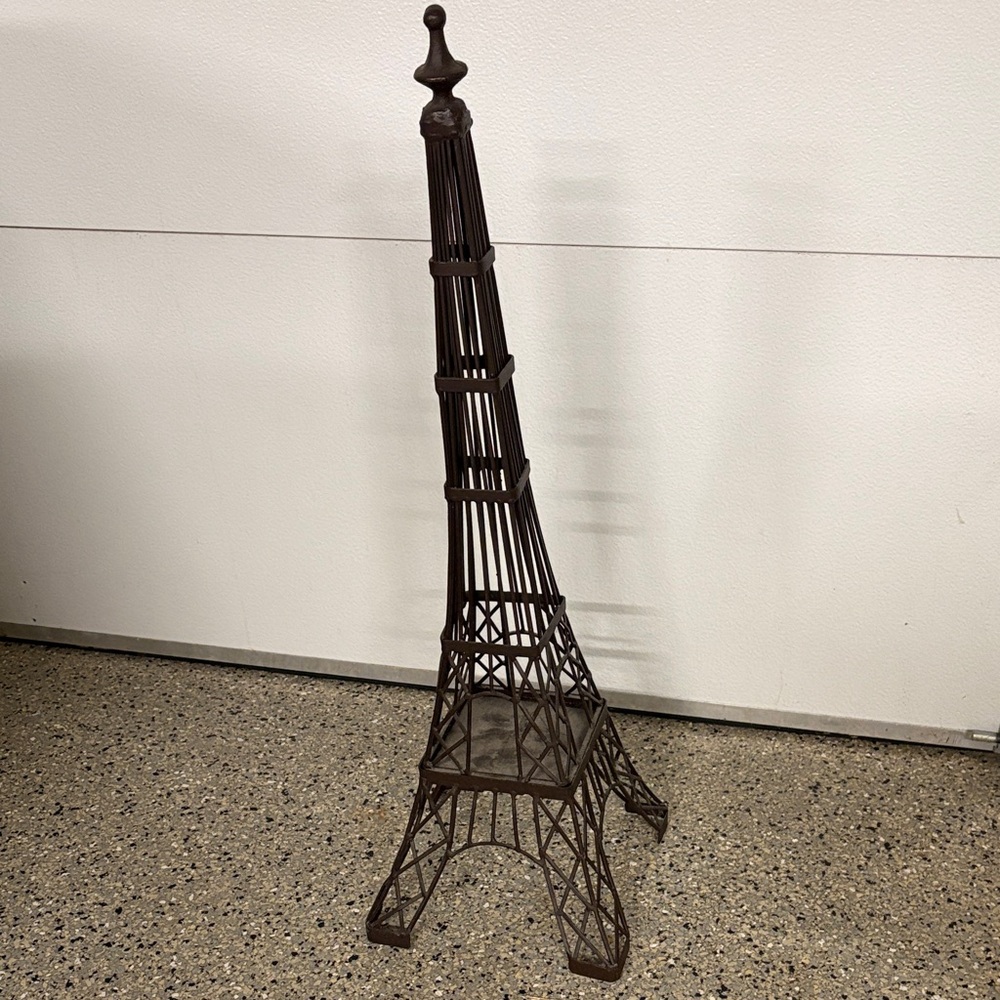 Elegant Brown Eiffel Tower Sculpture